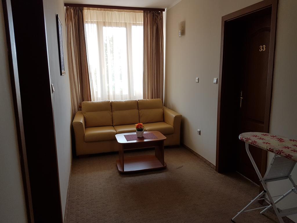 Guest House Markovi Aheloi Exterior foto