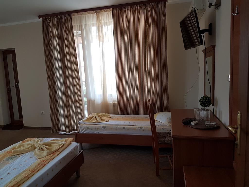 Guest House Markovi Aheloi Exterior foto