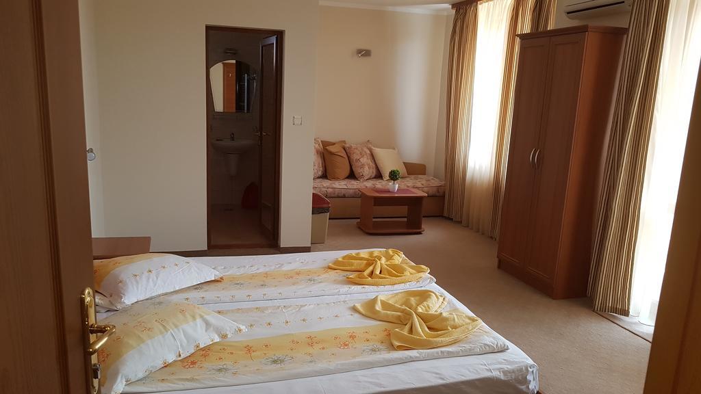 Guest House Markovi Aheloi Exterior foto